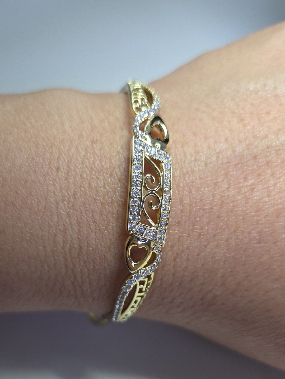 Gold Heart & Scroll Bracelet - Women's Jewelry